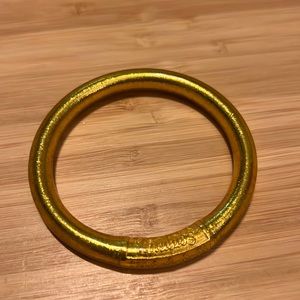 GOLD TZUBBIE ALL WEATHER BANGLE®- SERENITY PRAYER